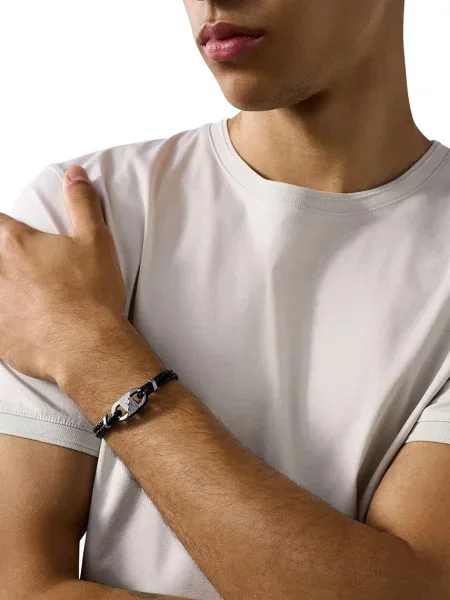 Emporio Armani Náramok / strieborná čierna