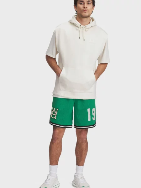 Короткие спортивные шорты Under Armour зеленые