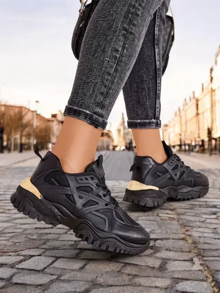 Sneakerși Resti negru