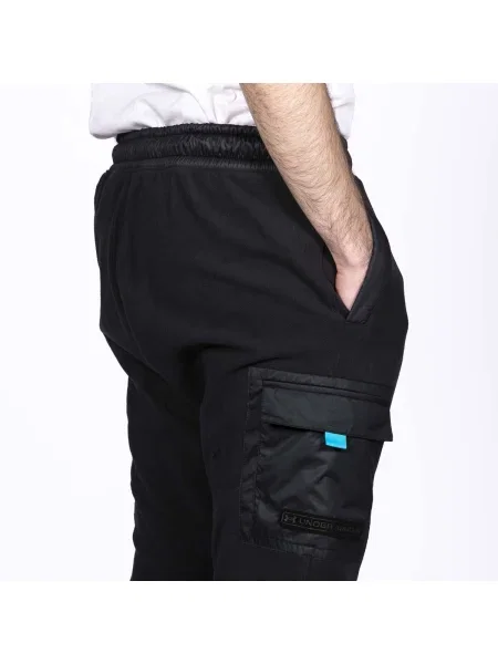 Pantaloni cargo Under Armour negru