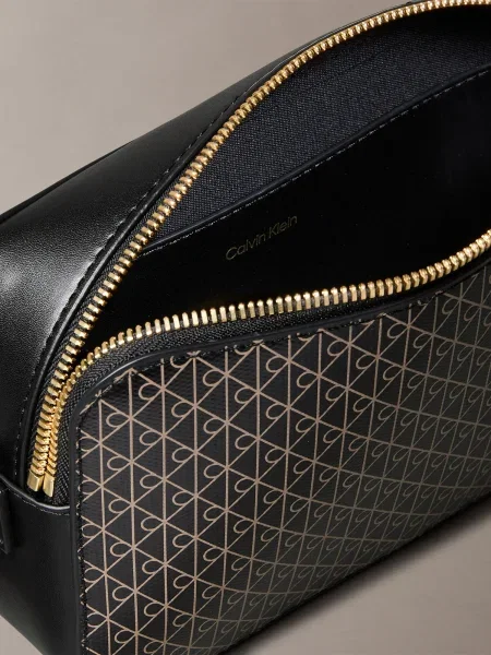 Geantă Calvin Klein Emblem Aop Elongated Camera Bag Black Universal negru