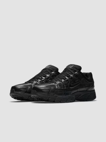 Кожаные кроссовки Nike черные