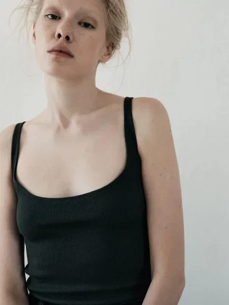 Футболка MUUV. SCILY зелений