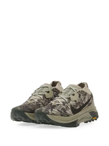 Sneakerși Nike verde