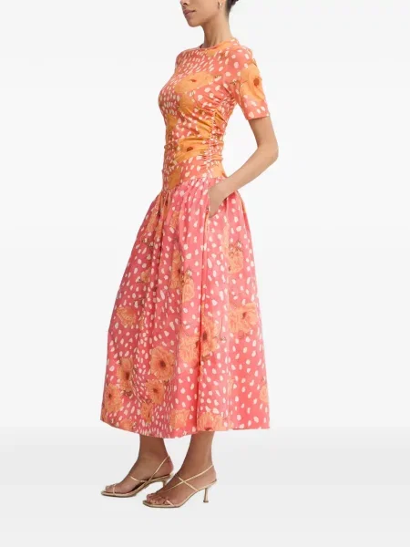 Rochie maxi Never Fully Dressed cu model floral cu imagine roz