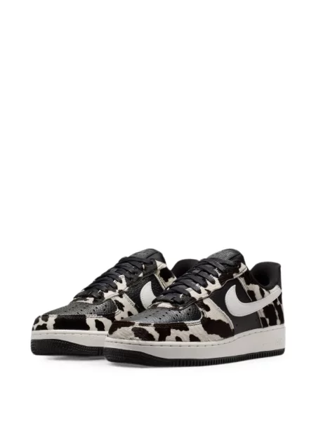 Sneakerși Nike Vomero gri