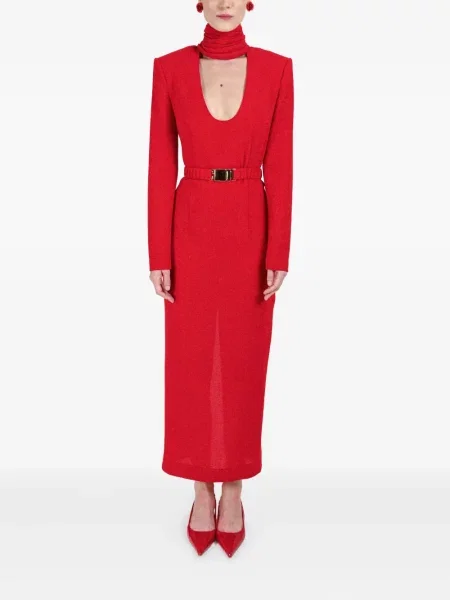 Rochie Rowen Rose drapată de costum roșu