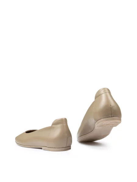 Кожаные балетки Alex Bell бежевые