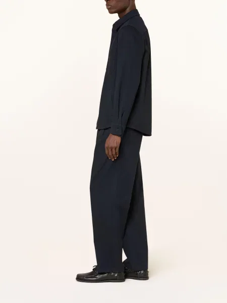 Klasické chinos A.p.c.