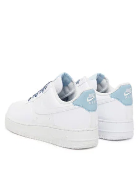 Kasdieniai sportbačiai Nike Sportswear balta