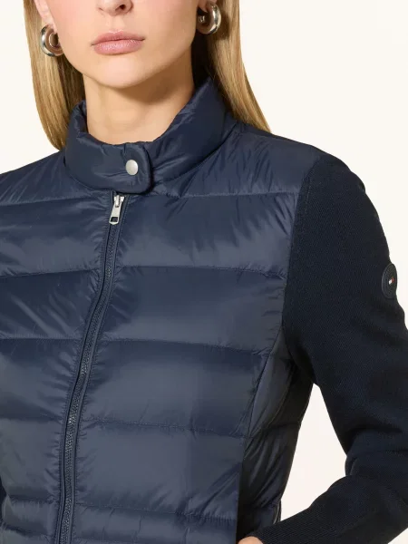 Tommy Hilfiger Prošívaná Bunda Z Kombinace Materiálů tmavě modrá