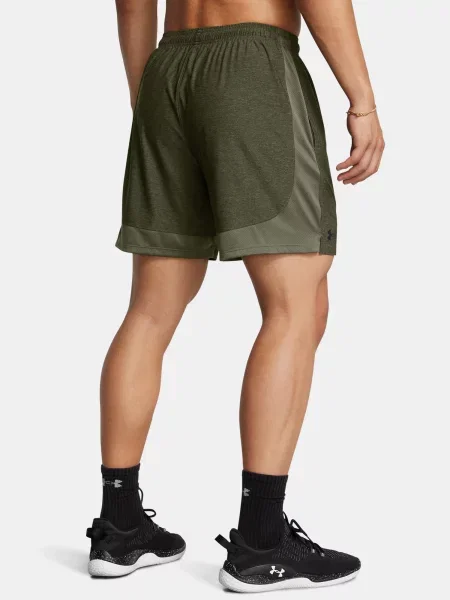 Pantaloni scurți Under Armour kaki