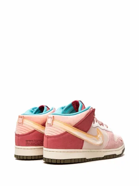 Tenisky Nike Dunk růžové