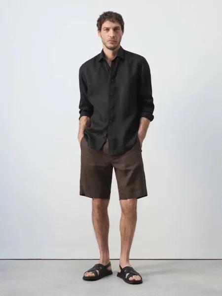 Koszula regular fit z lnu Mężczyzna L MANGO MAN czarny