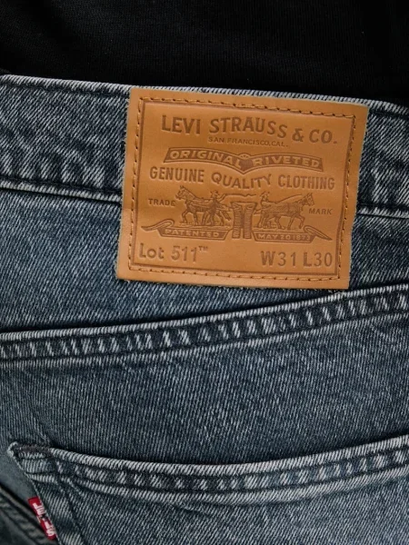 Blugi Levi's® albastru