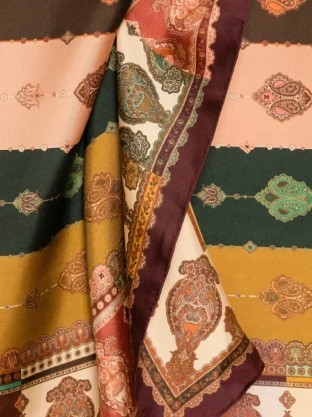 Fular Zimmermann cu imagine cu model paisley maro