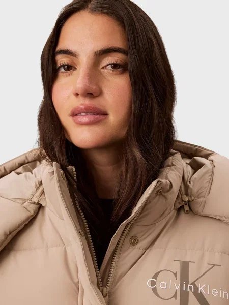 Куртка Calvin Klein бежева
