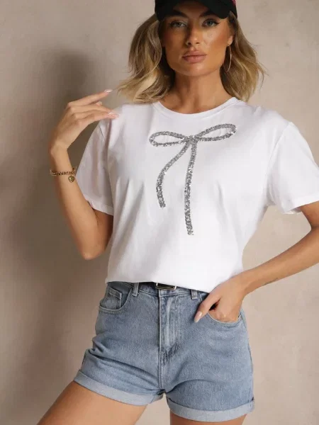 T-shirt z Cekinową Aplikacją w Kształcie Kokardy Tenuria biały