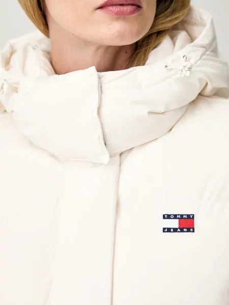 Tommy Jeans пухено яке дамско бежово