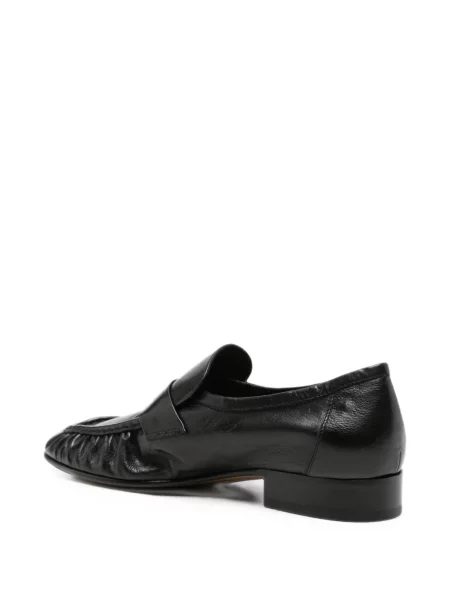 Pantofi loafer The Row din piele cu volane negru