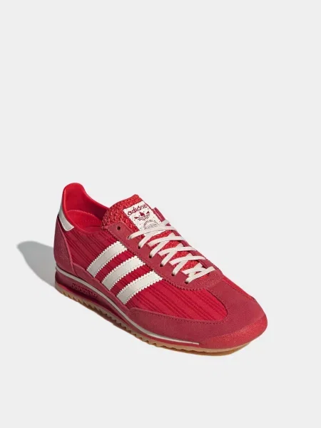 Кожаные кроссовки Adidas красные