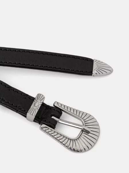 Шкіряний Hoss Intropia чорний