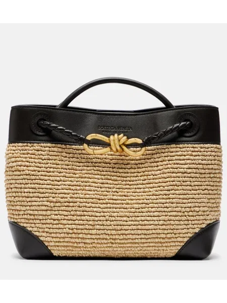 Top Bottega Veneta din piele maro