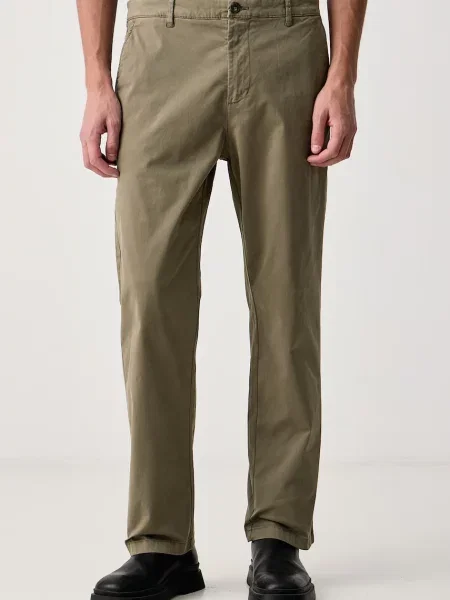 United Colors of Benetton pantaloni pentru bărbați din cu verde
