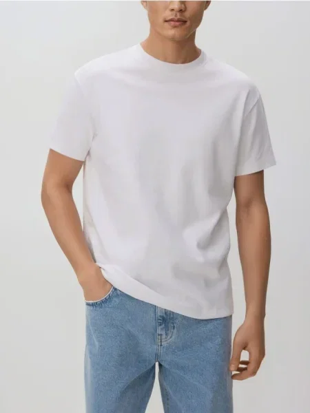 Reserved Tricou boxy din alb