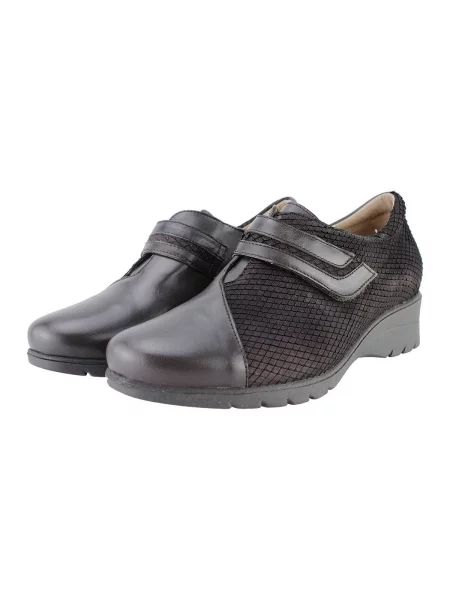 Pantofi Piesanto maro