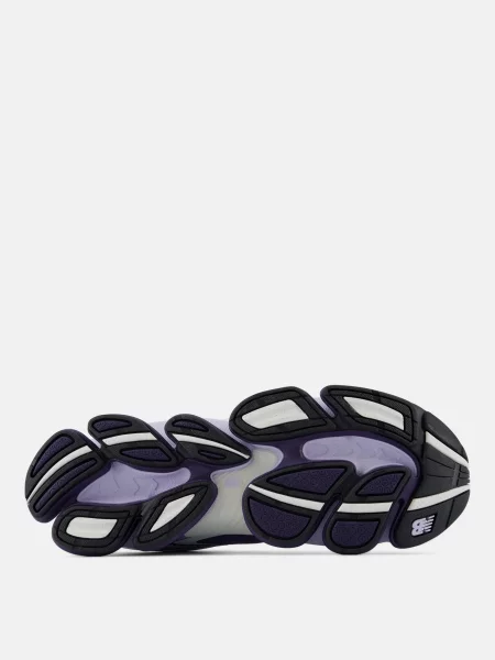 Кроссовки New Balance фиолетовые
