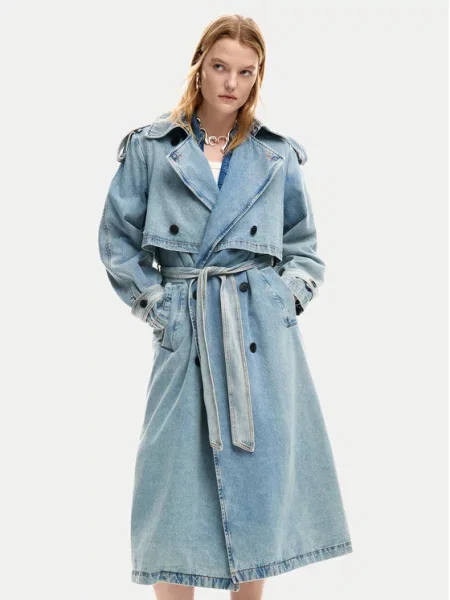 Kurtka jeansowa Desigual niebieska