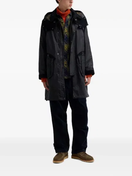 Palton Barbour cu glugă negru