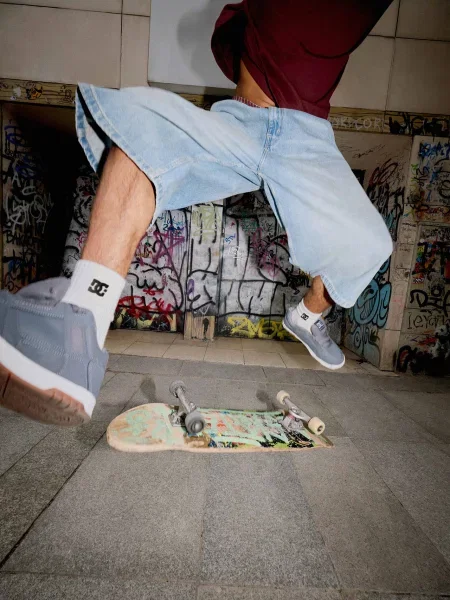 Sneakersy szare