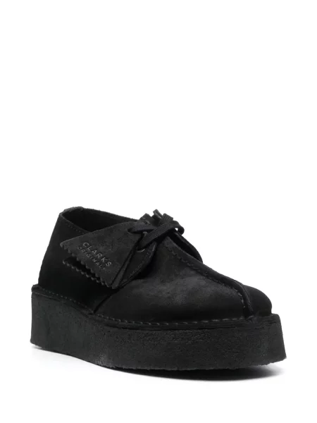 Iš natūralios odos sportbačiai Clarks Originals su platforma juoda