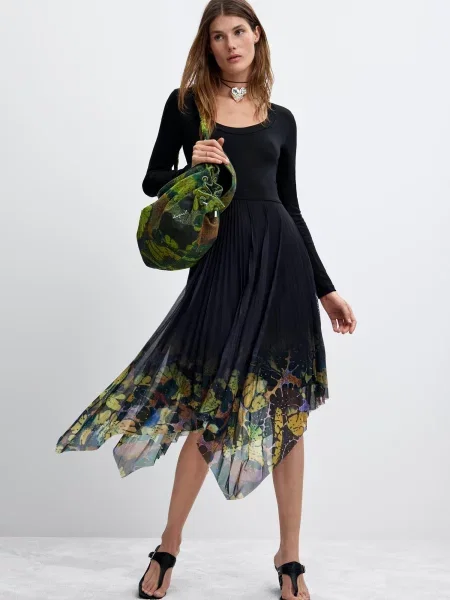 Desigual Šaty M. C. Lacroix zmiešané farby čierna
