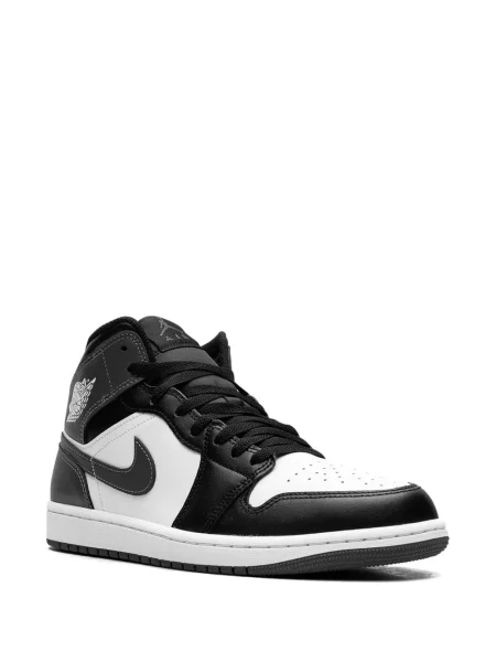 Sneakerși Jordan negru