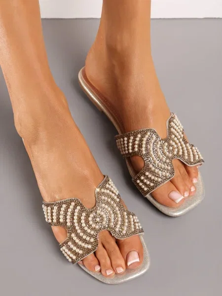 Șlapi cu Pietre și Mărgele Illiana aurii