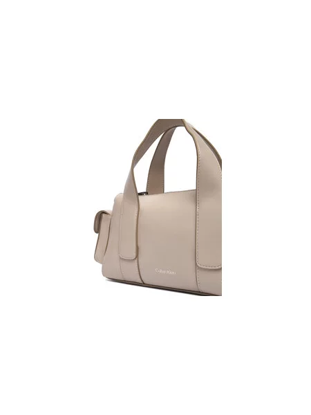 Pisemska torbica Calvin Klein vijolična