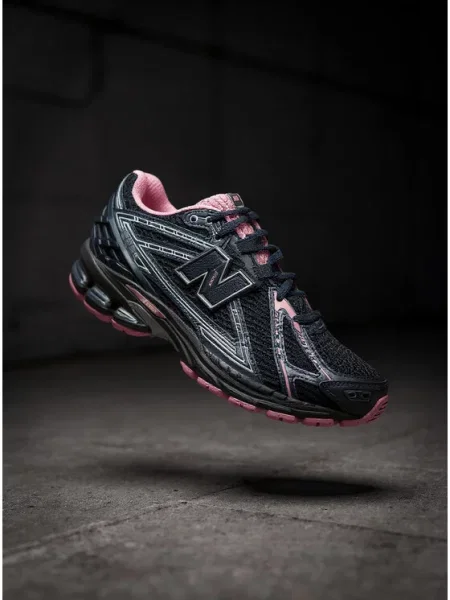 New Balance Sneakersy czarny