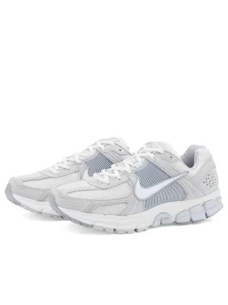 Sneakersy Nike Vomero białe