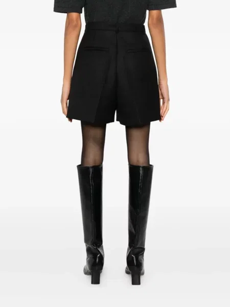 Pantaloni scurți Herskind plisate negru