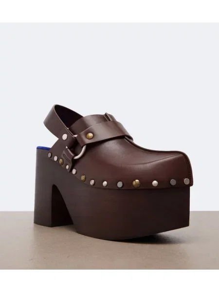 Saboți Chloé din piele cu platformă maro
