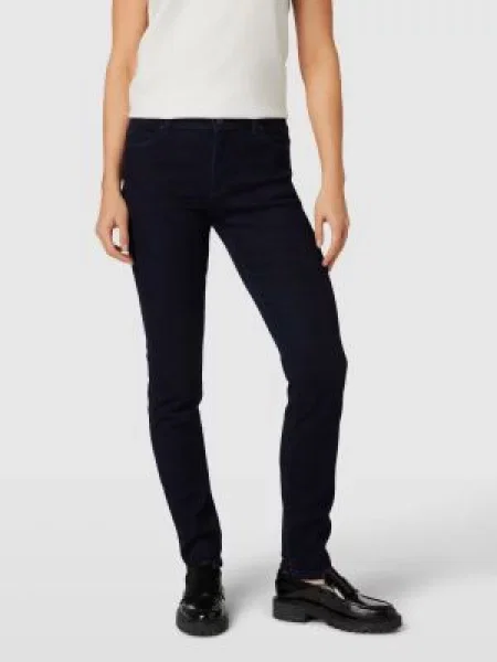 Jeansy o kroju slim fit z dodatkiem streczu model ‘Crosby Relaxed Slim’ Mustang