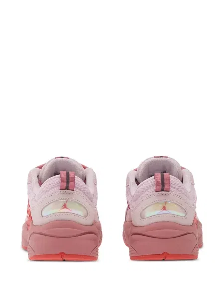 Sneakerși Jordan roz