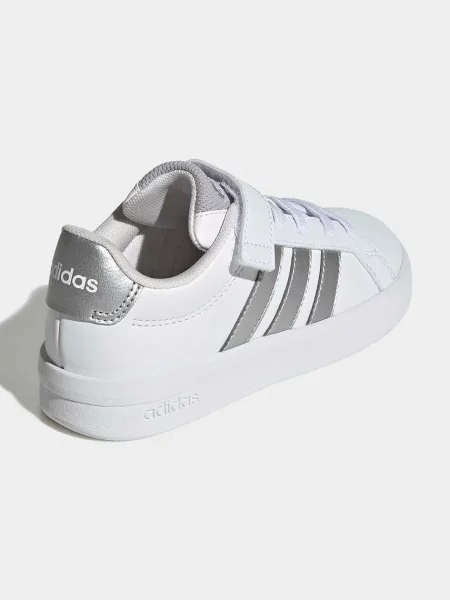 Детские кроссовки Adidas