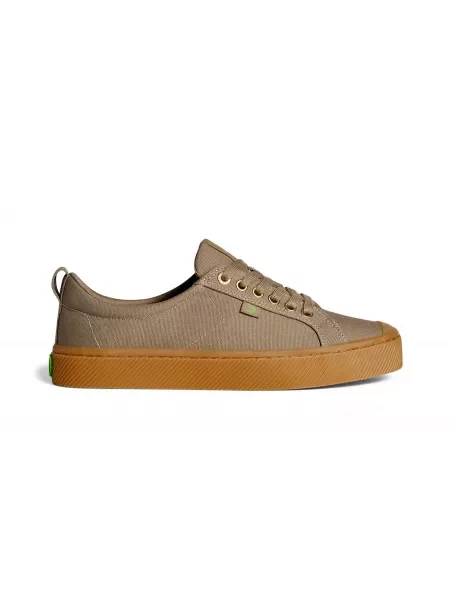 Sneakersy Cariuma brązowe
