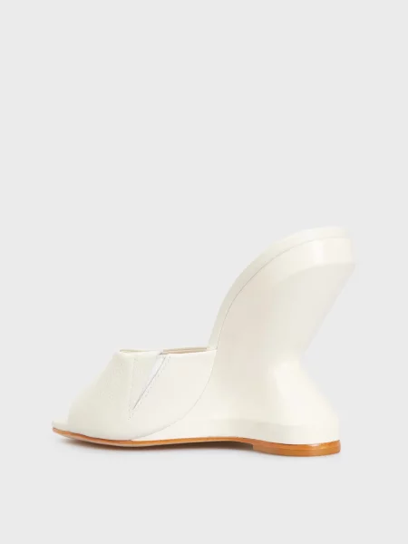 Кожаные мюли Schutz белые