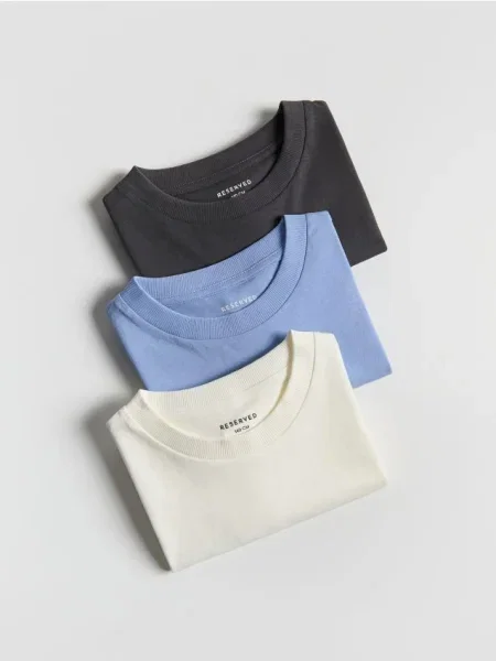Reserved Tricou din 3 bucăți albastru-pal albastru