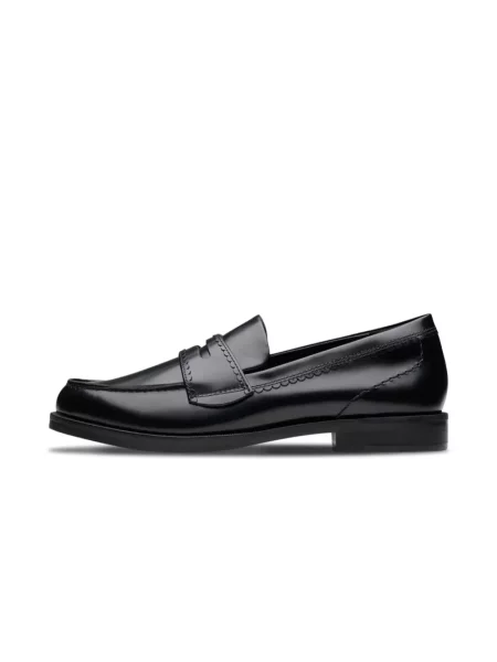 Mokasyny Clarks skórzane czarne
